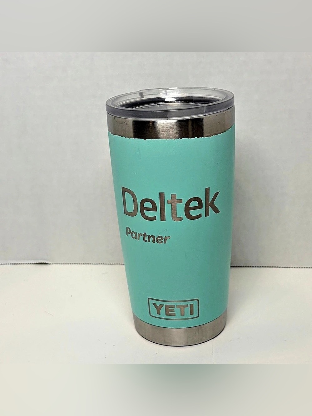 YETI Rambler 20 oz Stainless Steel Vacuum Insulated Seafoam Green Tumbler Logo